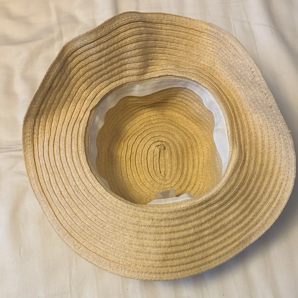 Gymboree Tan Straw Hat with White Ribbon